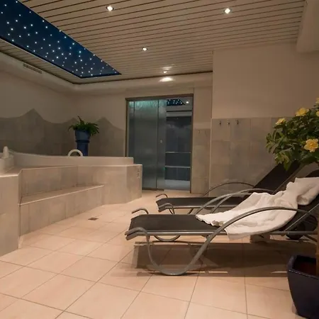 Kristall-saphir Appartement-fewo Serpentin By Interhome * Saas-Almagell
