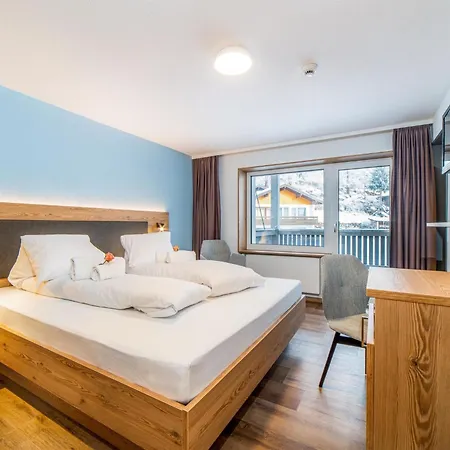 Kristall-saphir Appartement-fewo Serpentin By Interhome Saas-Almagell